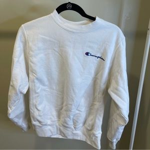 Champion crewneck. Worn once. Reverse weave. Women’s size small.